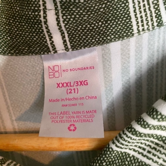 No Boundaries womens 3X sleeveless button up collared mini dress with tie waist - Picture 5 of 7